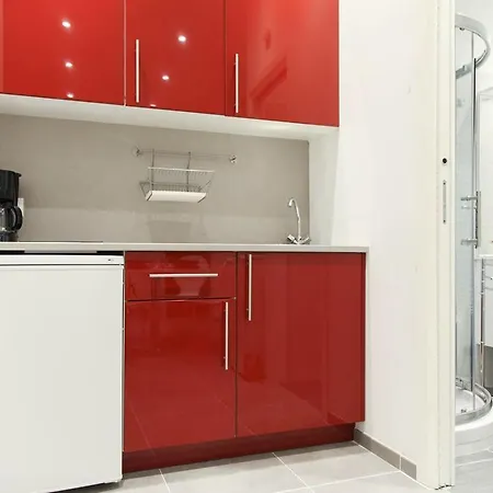 Nice Renting - Gallo - New Modern Loft Old Town Massena Room photo