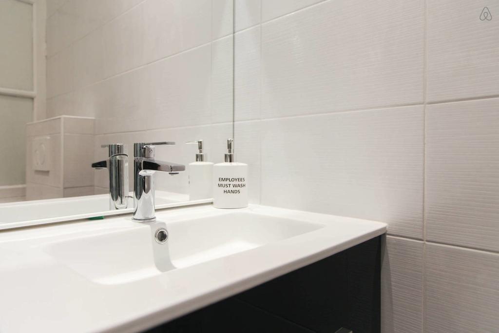 Renting - Gallo - New Modern Loft Old Town Massena Apartamento